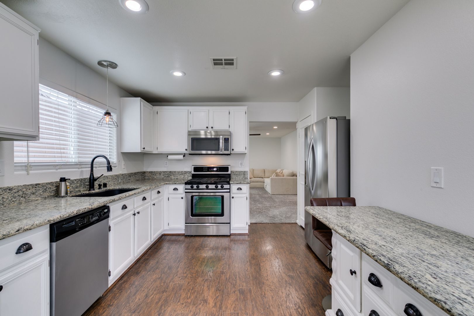 Las Vegas House: 6341 W Haleh Ave