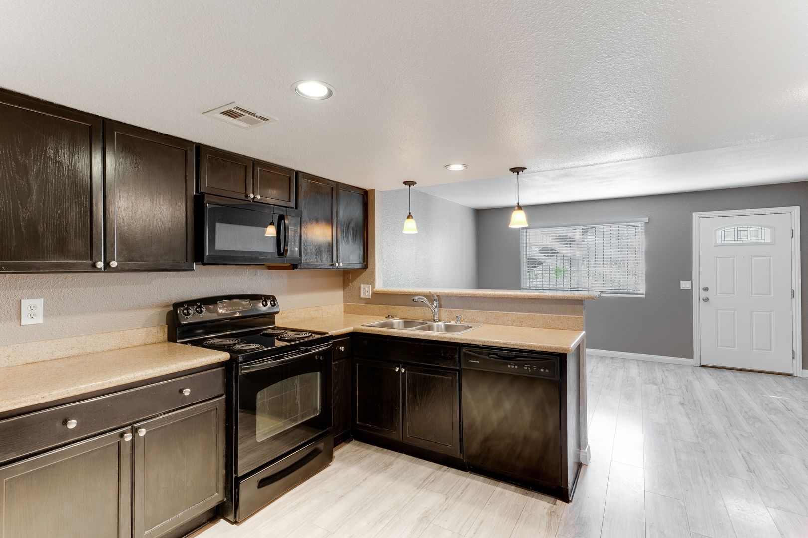 Las Vegas Condo: 1901 Goodwill St