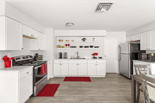 Beautifully Updated 3-Bedroom Home Near Downtown Las Vegas – photo 1