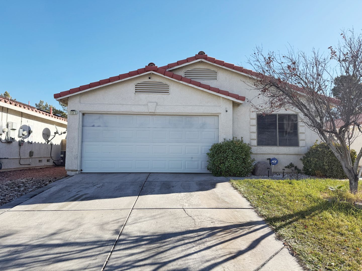 Las Vegas House: 9362 Santa Fe Rose Street