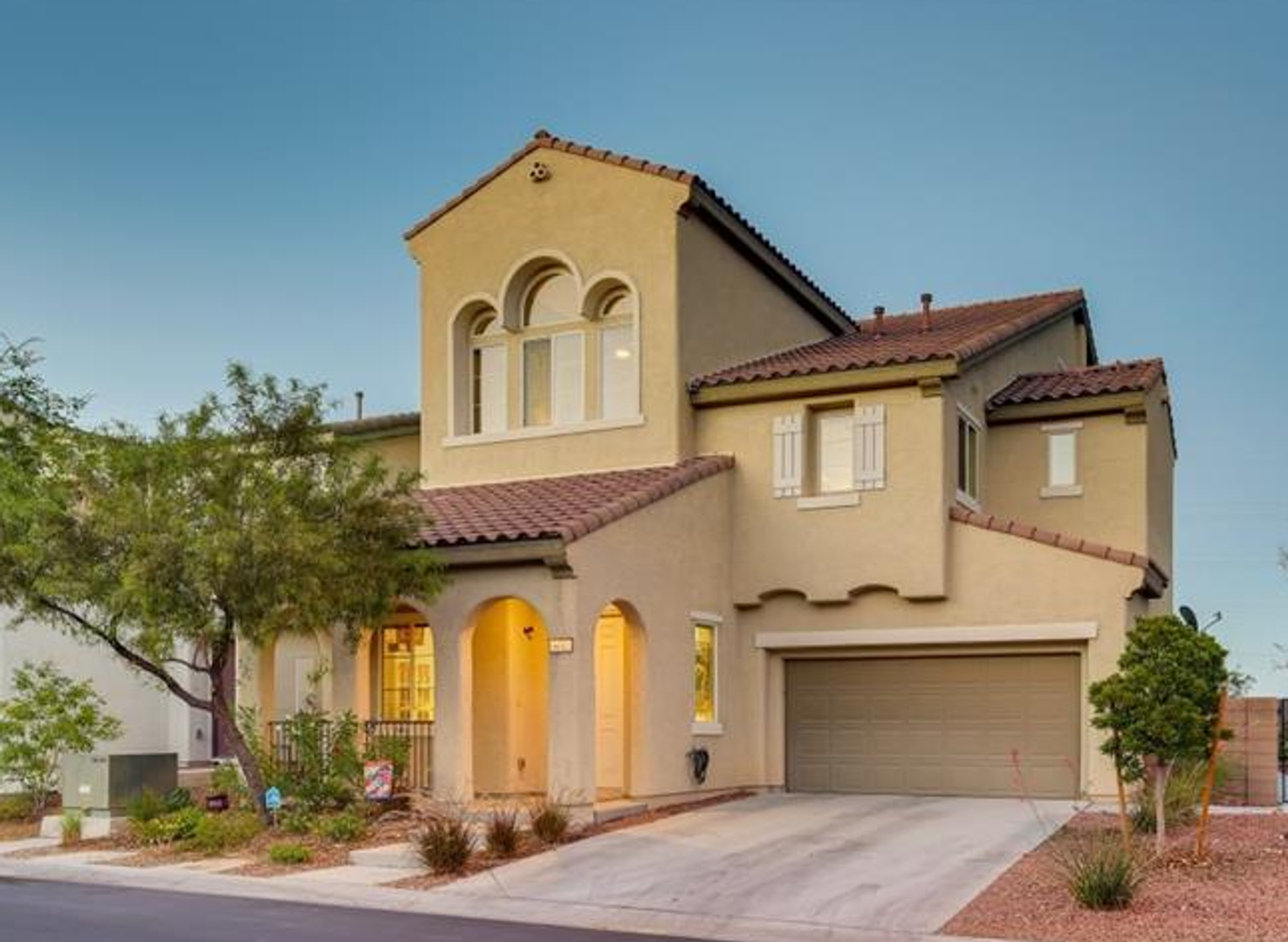 Las Vegas House: 6632 Ditmars St