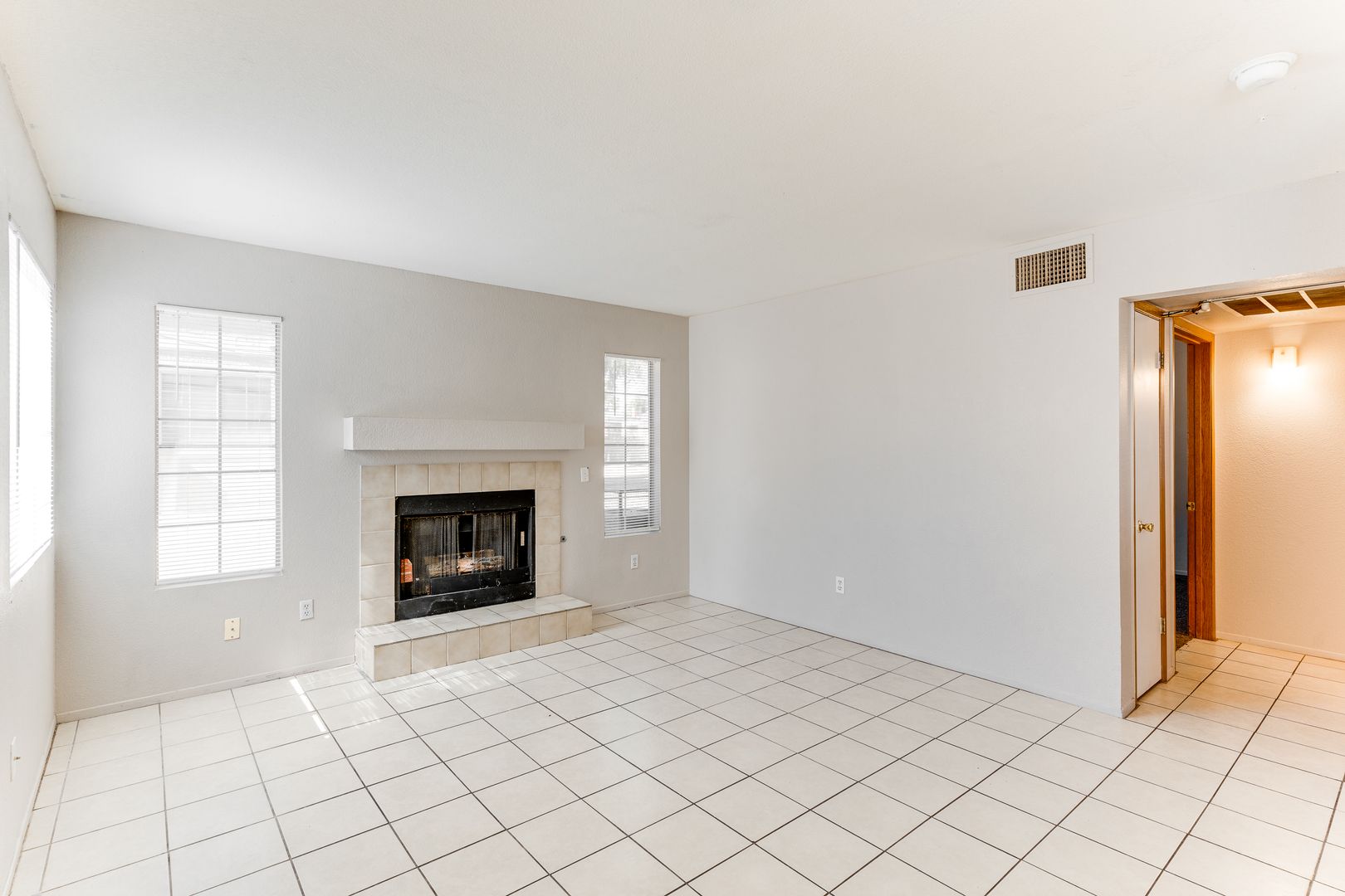 Las Vegas House: 4672 Krissylouise Way A