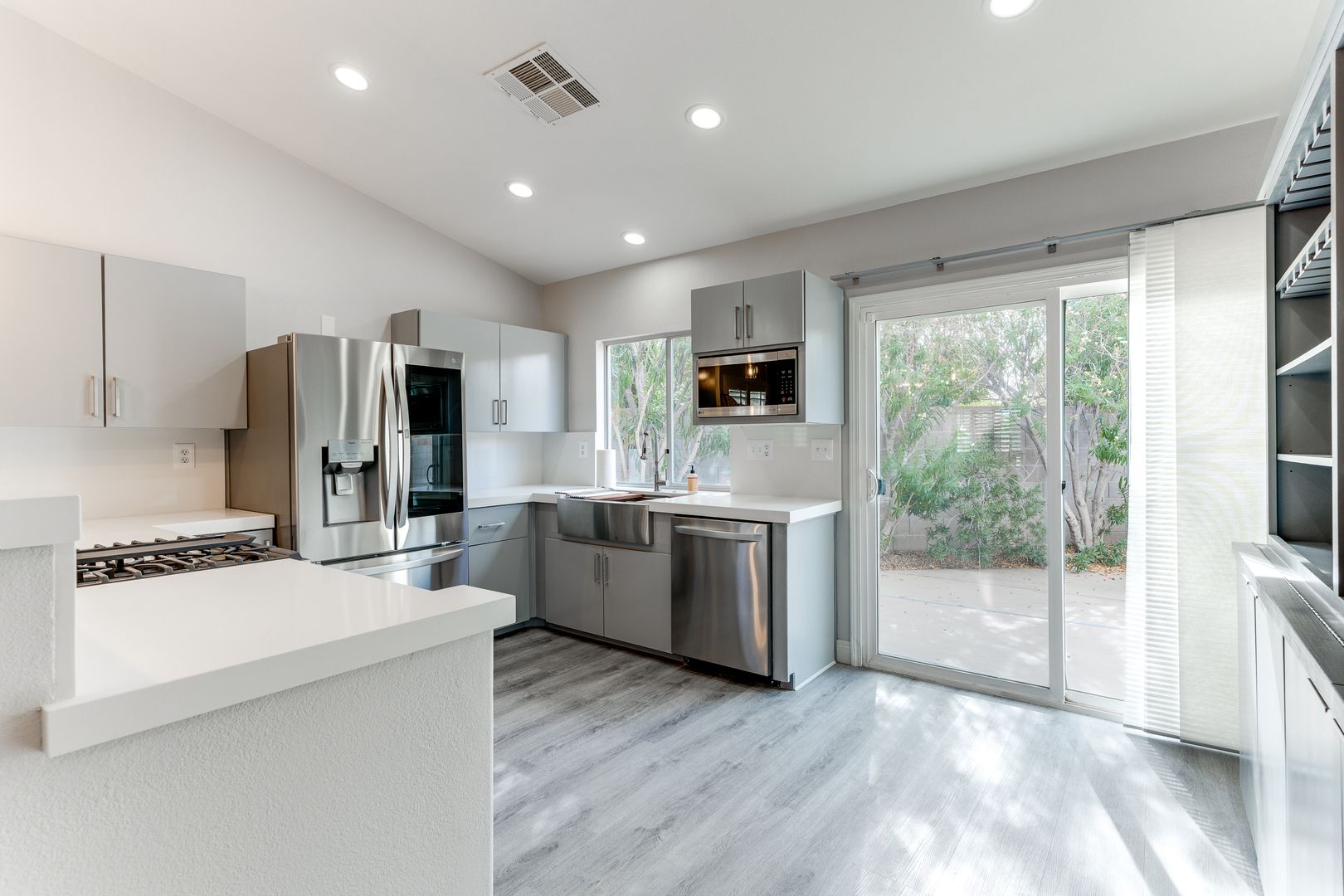 Las Vegas House: 10229 Anoka Ave