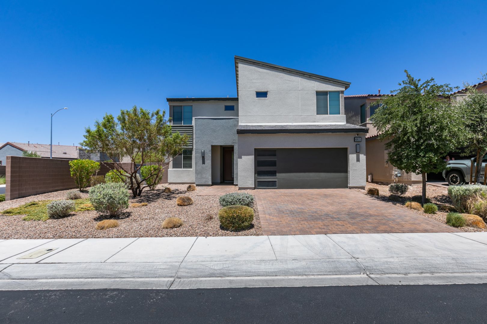 North Las Vegas House: 6915 Fordham Creek St