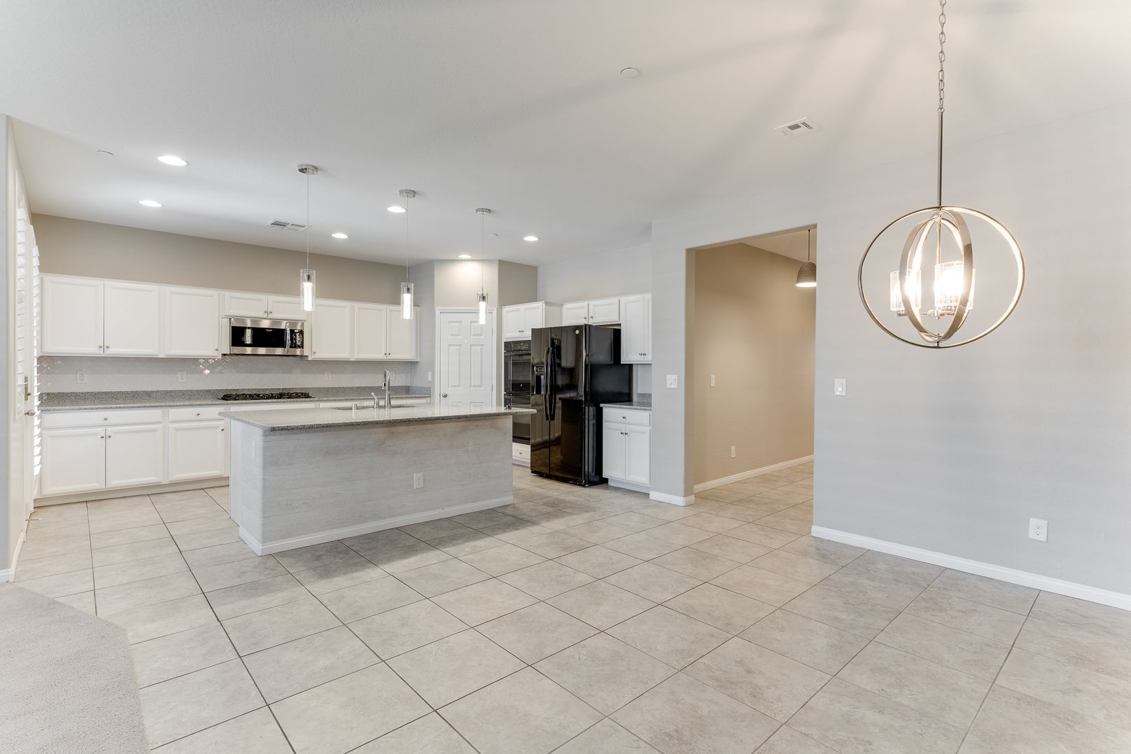 Henderson House: 420 Al Coda Pl