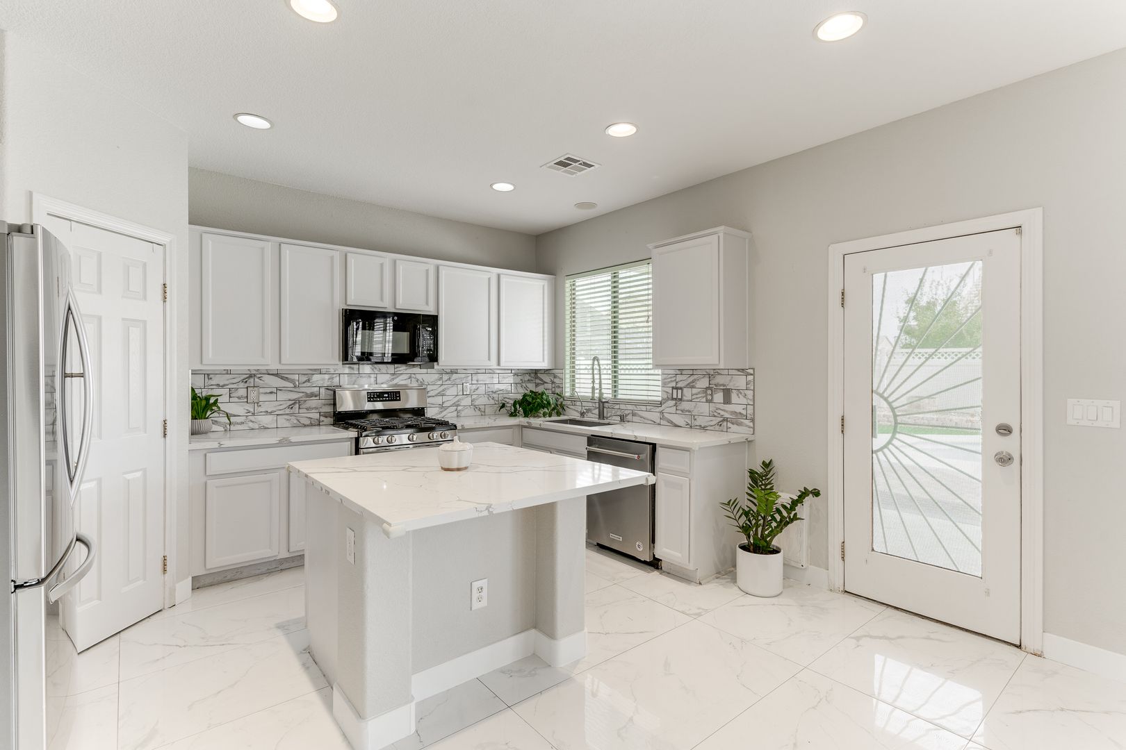 North Las Vegas House: 5614 Midnight Breeze St