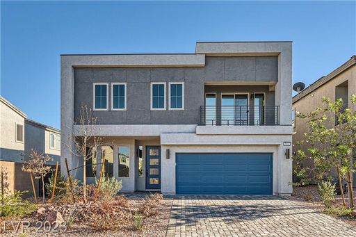 Prime Southwest Living | 4 Bed, 2.5 Bath – photo 1
