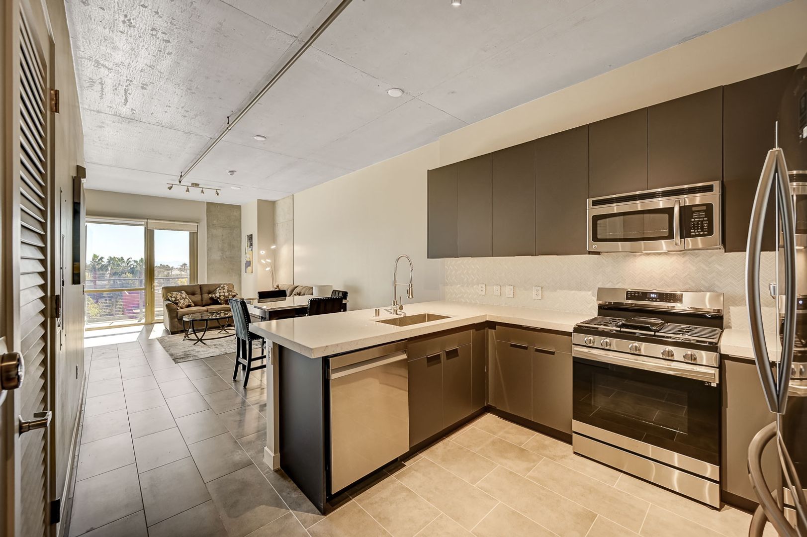 Las Vegas Condo: 353 E Bonneville Ave