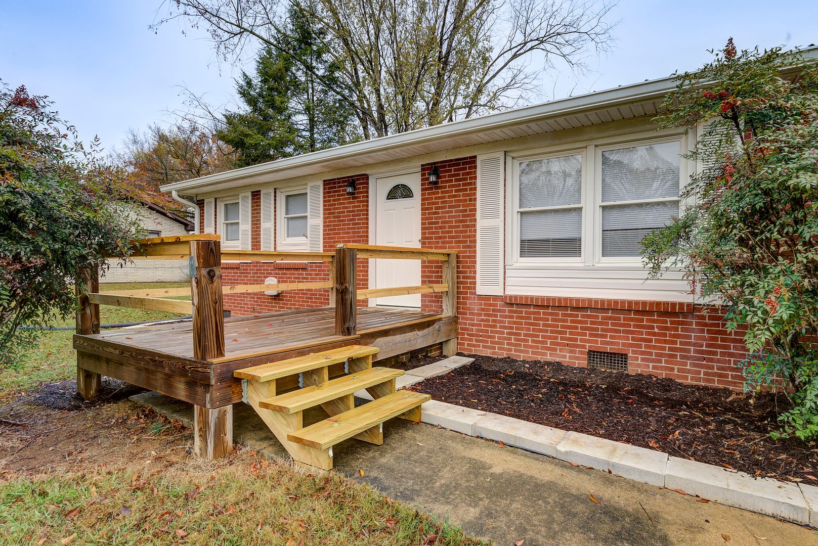 Johnson City House: 1503 Stoneybrook Dr