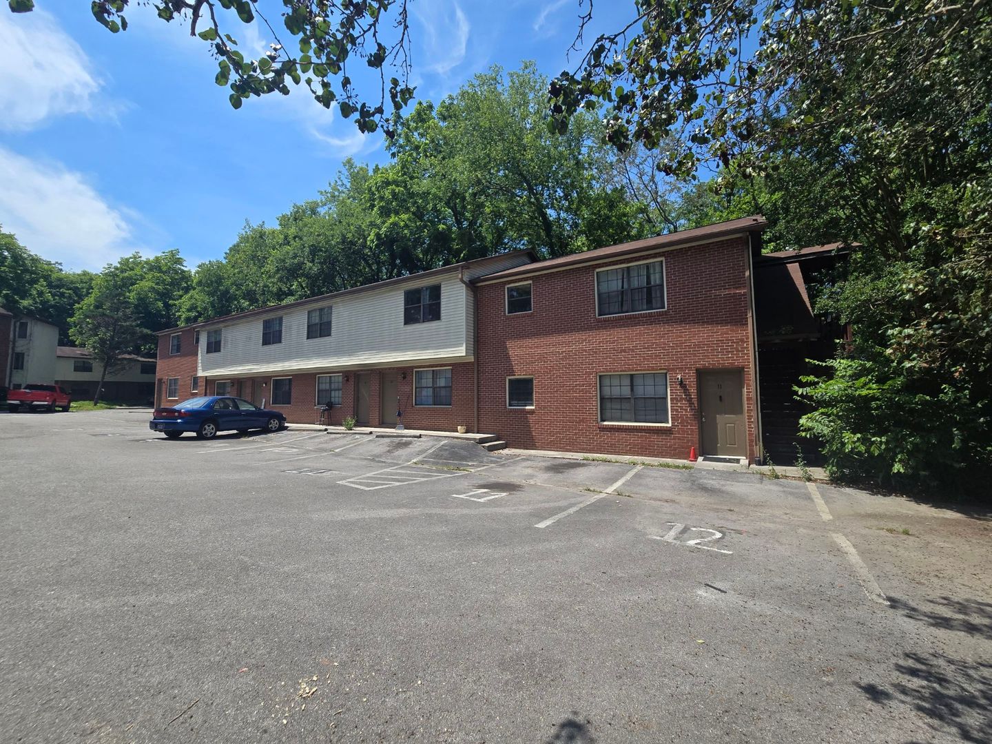 Sevierville Apartment: 106 Jersey Drive