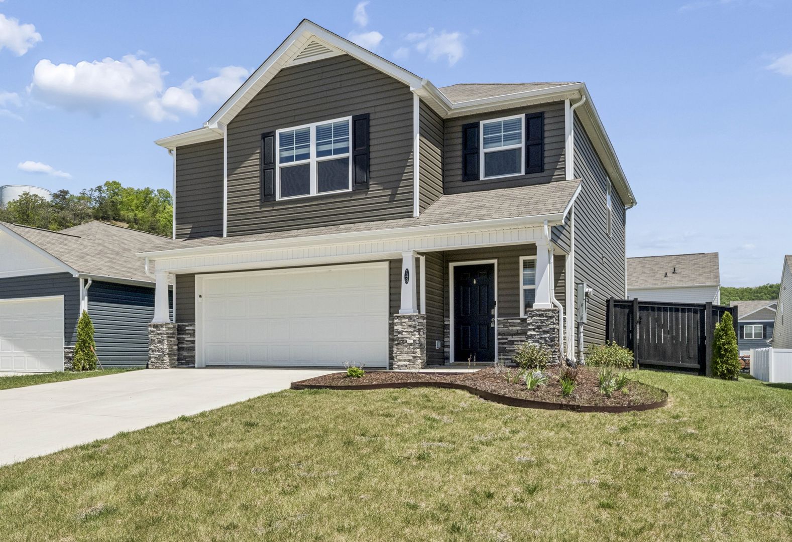 Bristol House: 148 Crawford Circle