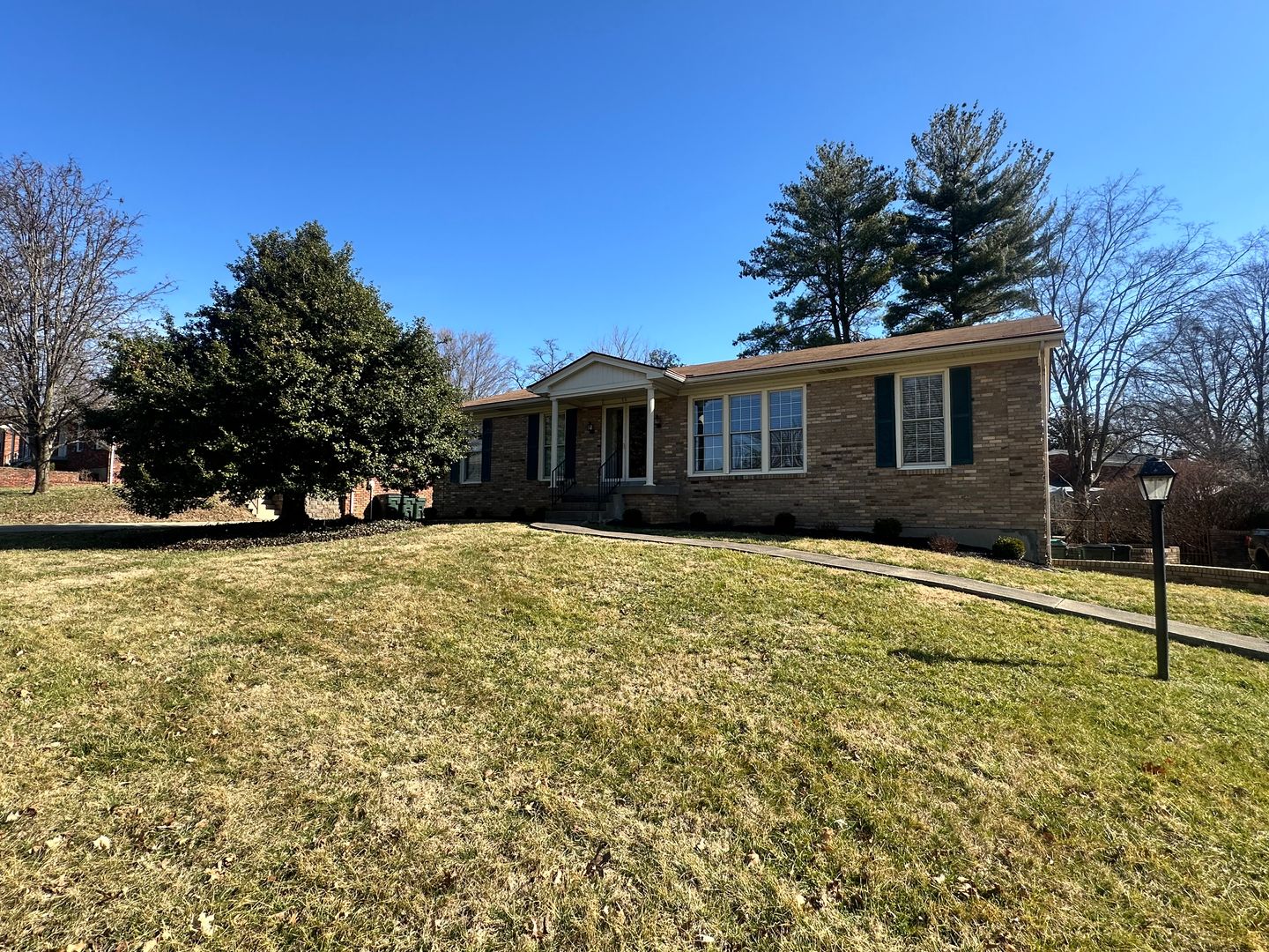 Louisville House: 3909 San Marcos Road