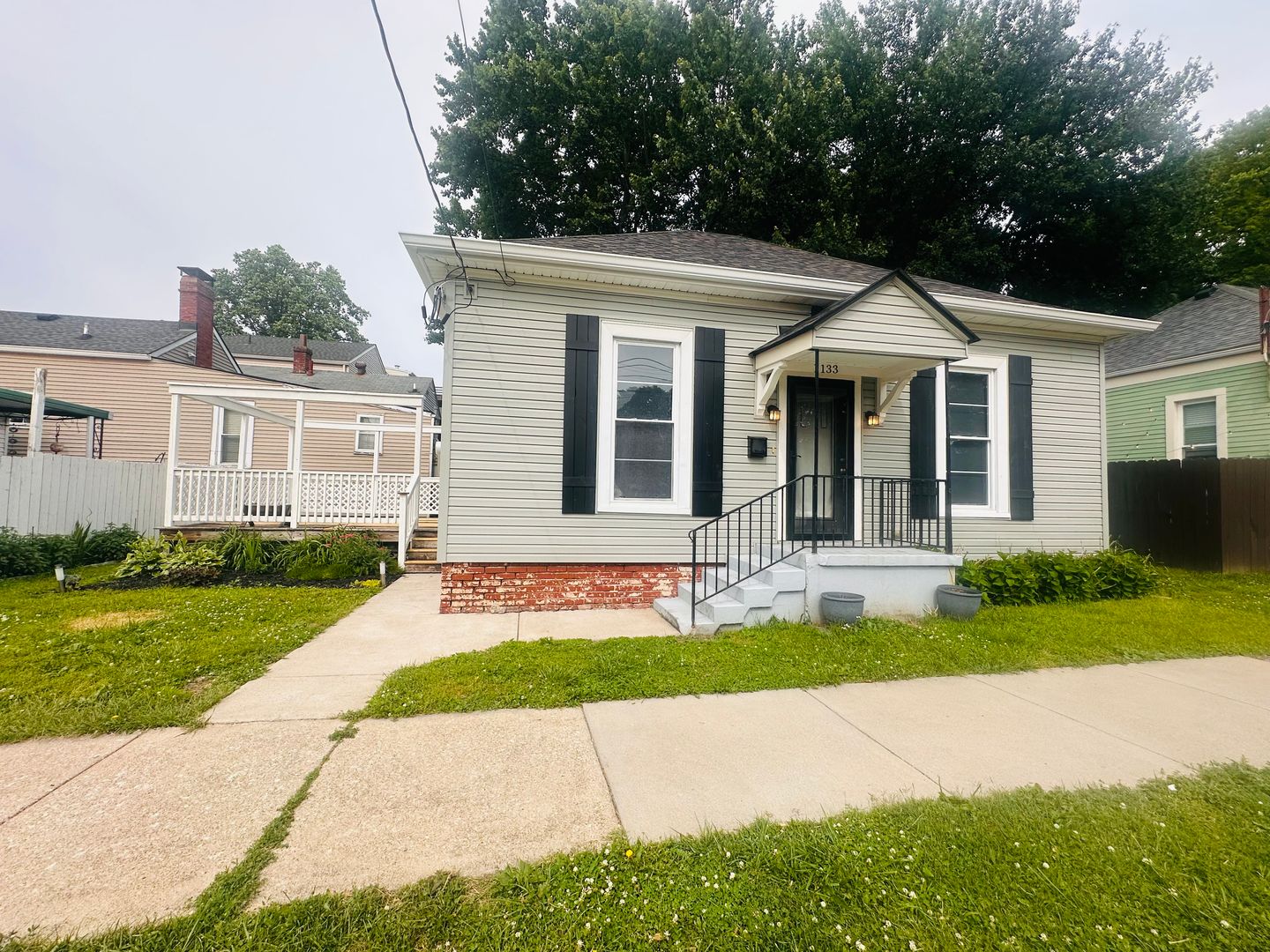 Louisville House: 1133 Baxter Avenue