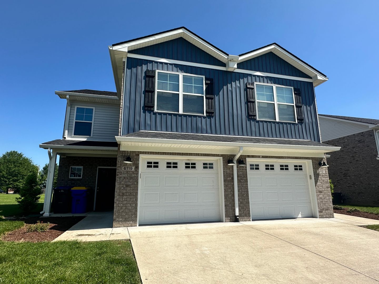 Louisville Apartment: 6101-6127 Goalby Dr