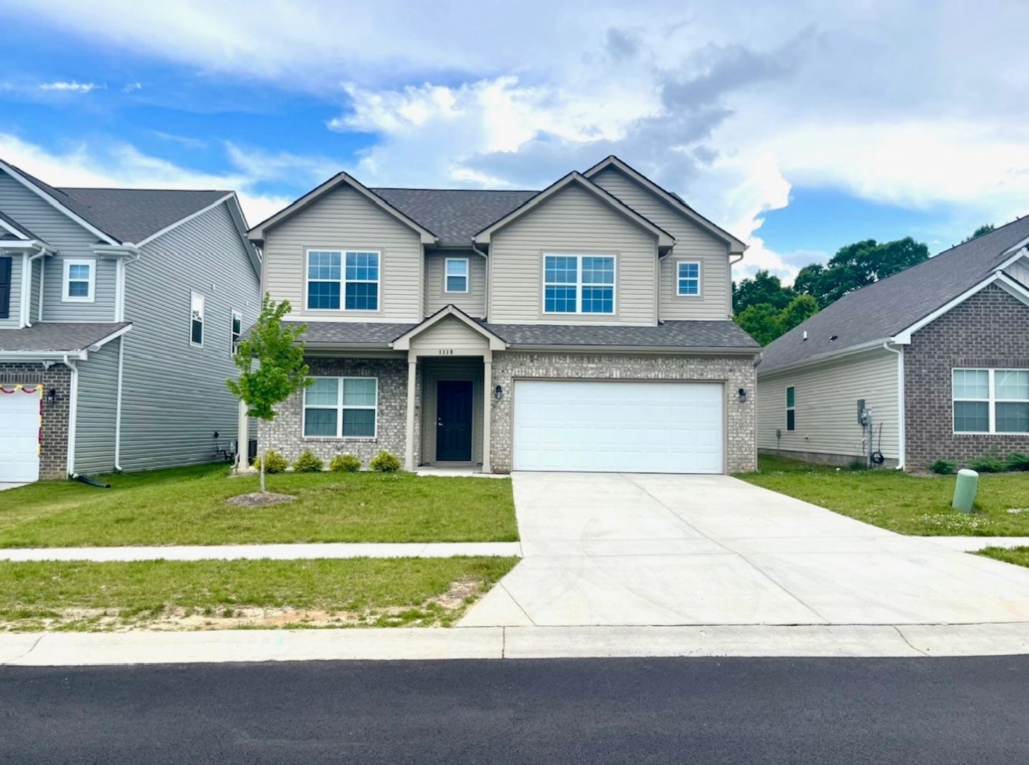 Louisville House: 1118 Johnson Ridge Rd