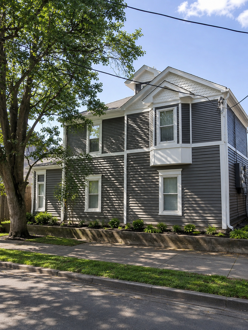 Louisville Apartment: 215 E Ormsby Ave