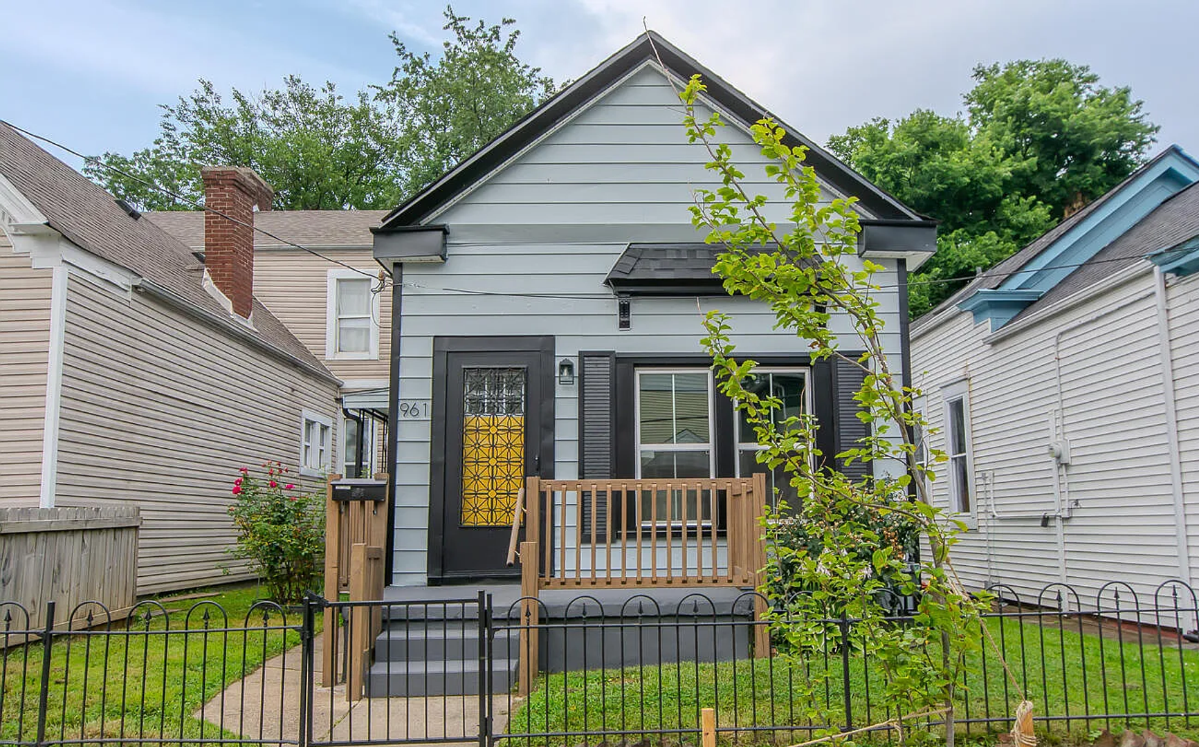 Louisville House: 961 S Shelby St.
