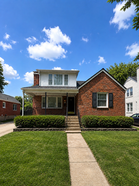 Charming St. Matthews Cape Cod with Finished Basement & Spacious Backyard – photo 1