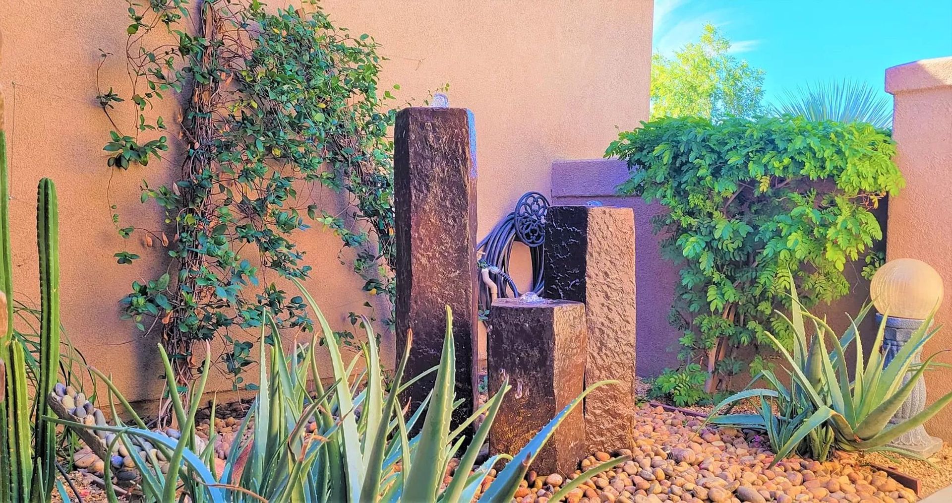 Palm Desert House: 35922 Raphael Drive