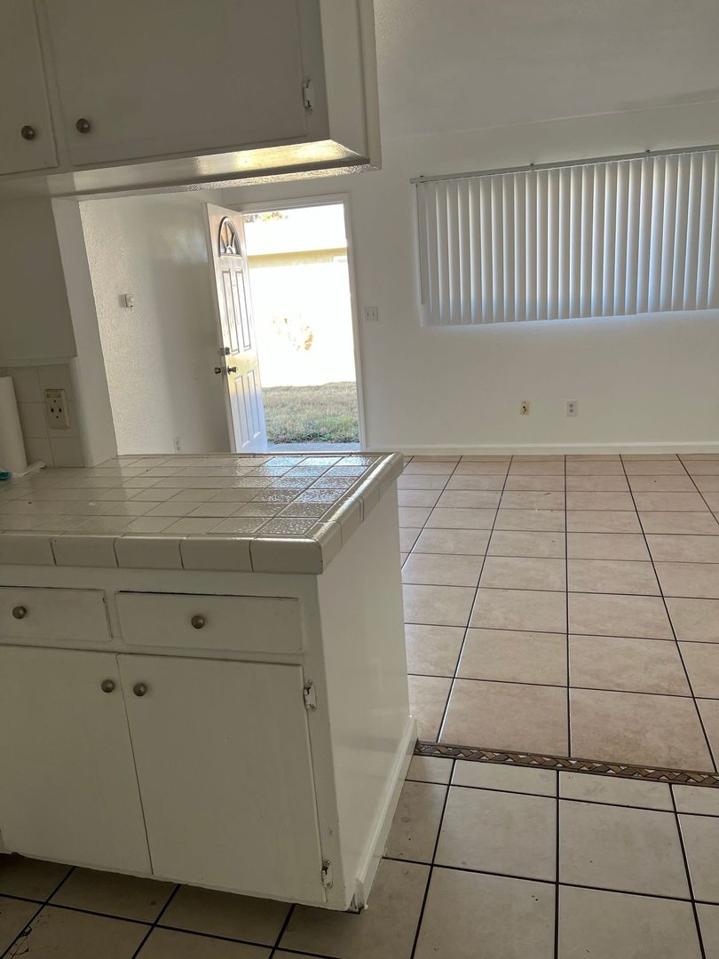 Modesto House: 604 Briggs Avenue #14