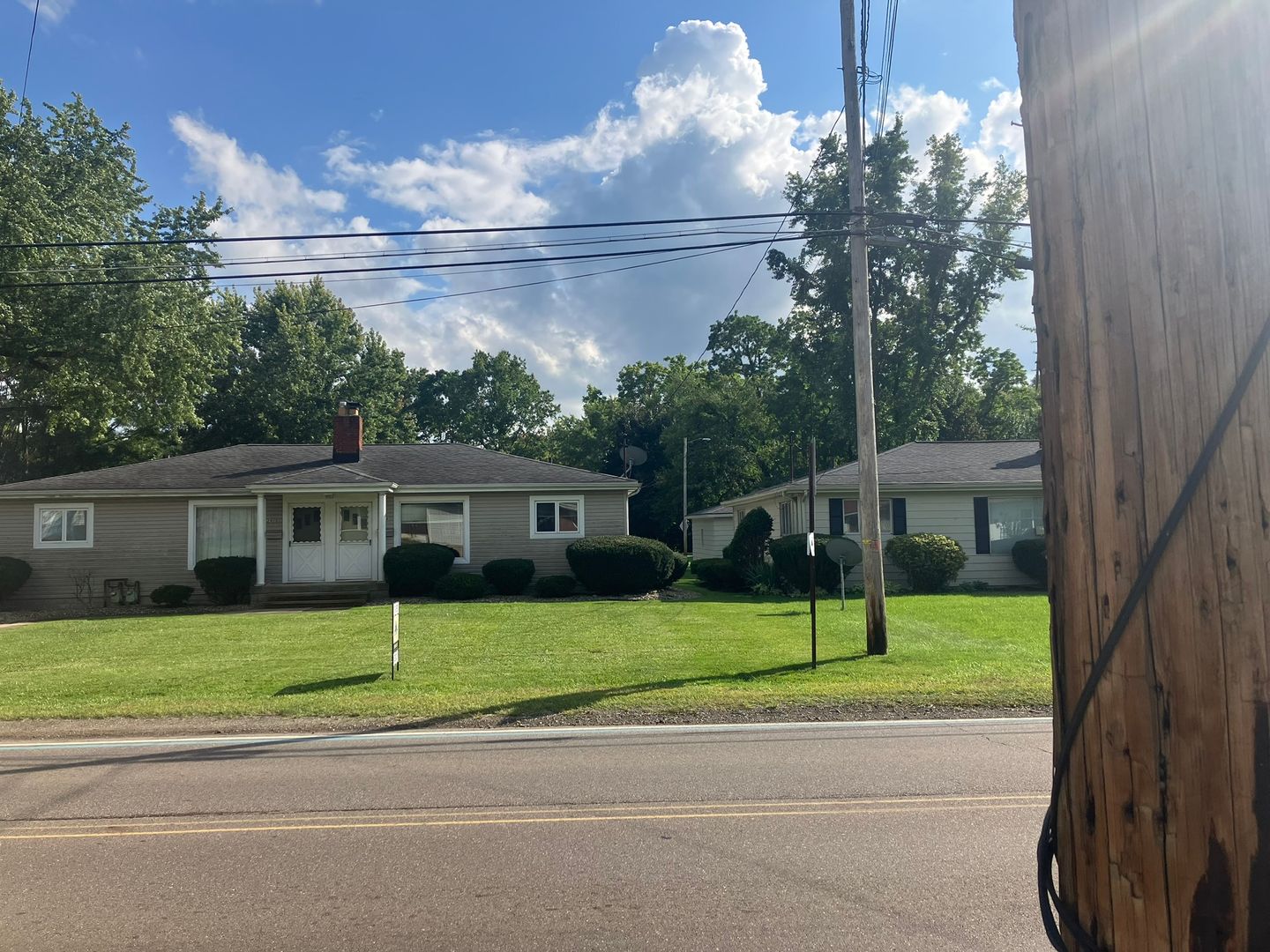 Akron Apartment: 2406 Triplett