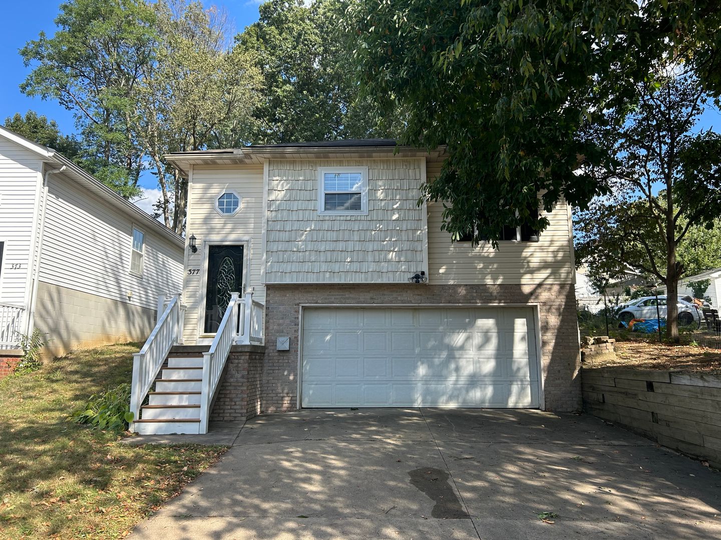 3 bedroom 1 bath house for rent 