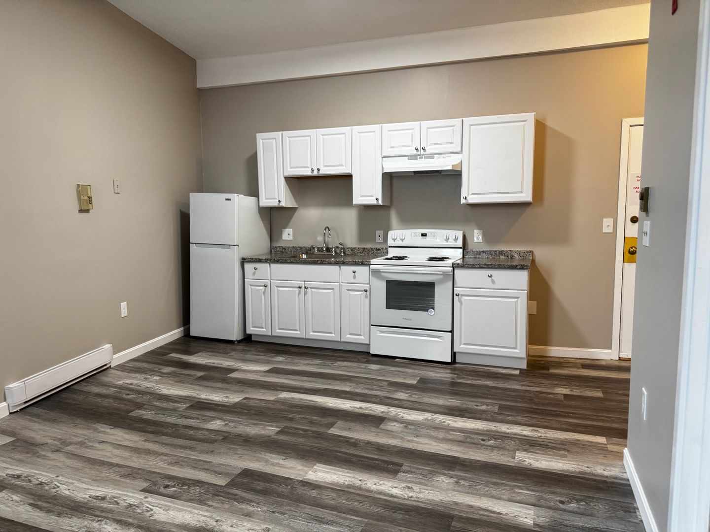 Lowell Apartment: 92 Gorham Street