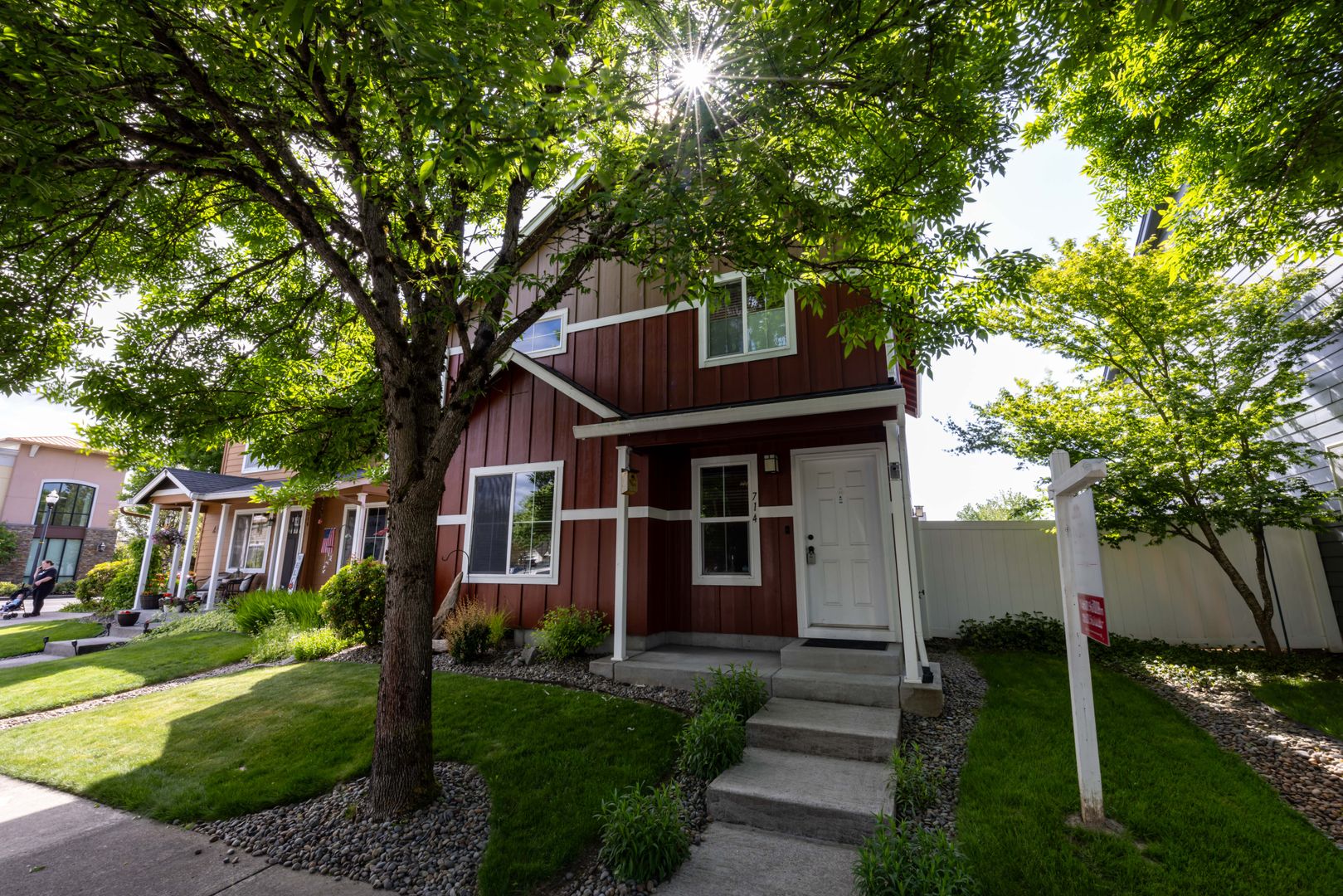 Battle Ground House: 714 SE 14th Ave.