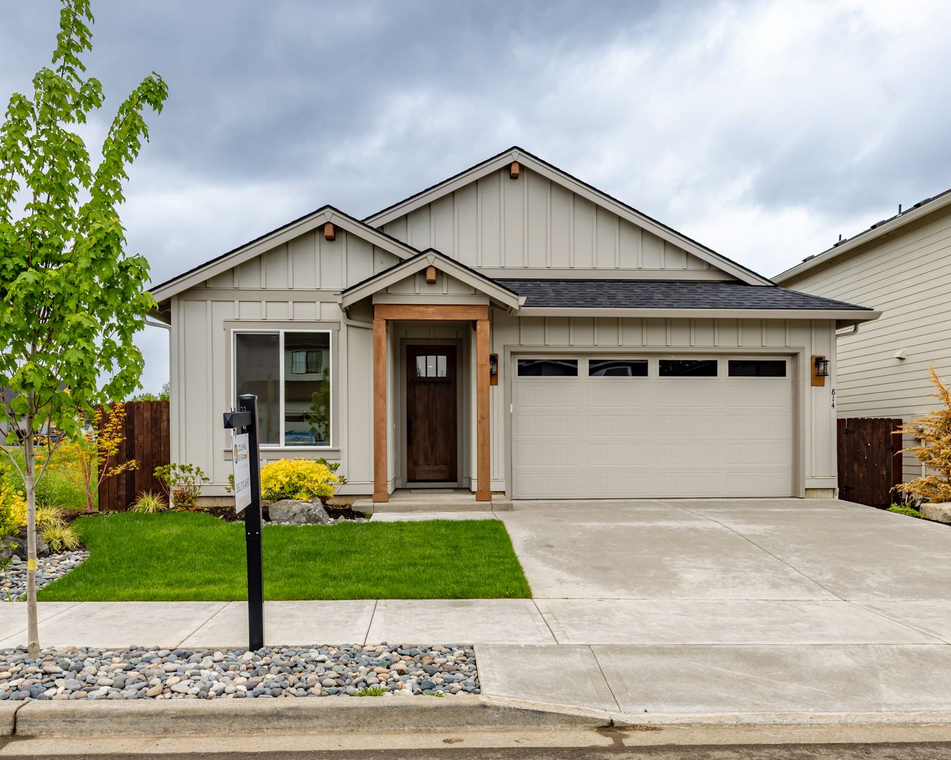 Battle Ground House: 814 SE 35th St