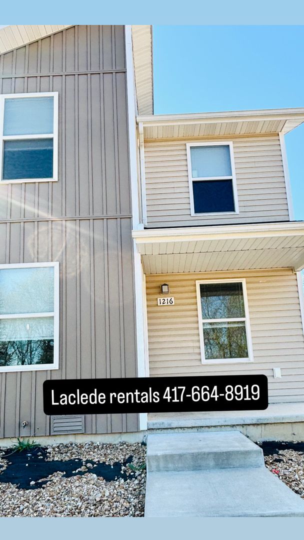 Lebanon House: Building 4 - 1216 Evan