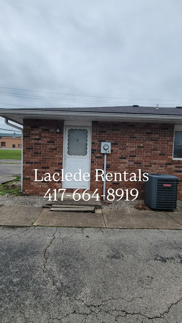 Lebanon House: 526 N. Washington Apt. A