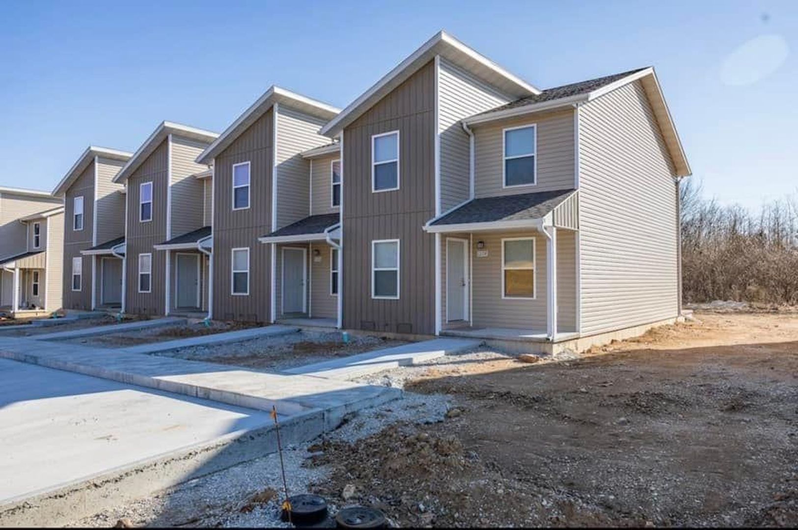 Lebanon House: Building 2 - 1250 Evan