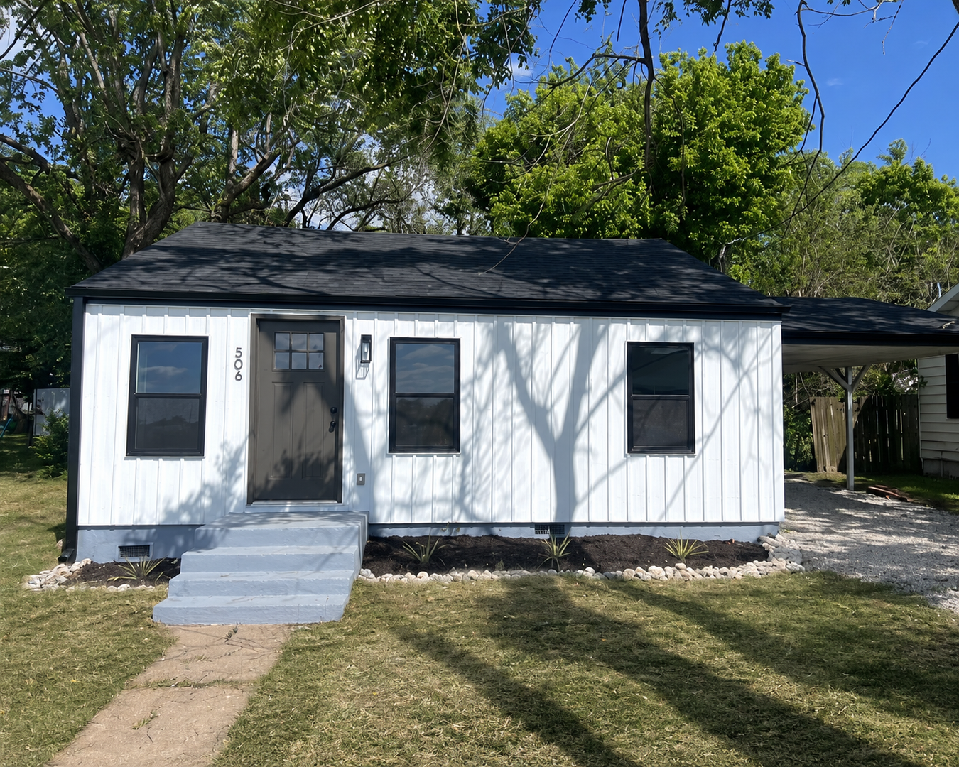 Lebanon House: 506 Texas St.