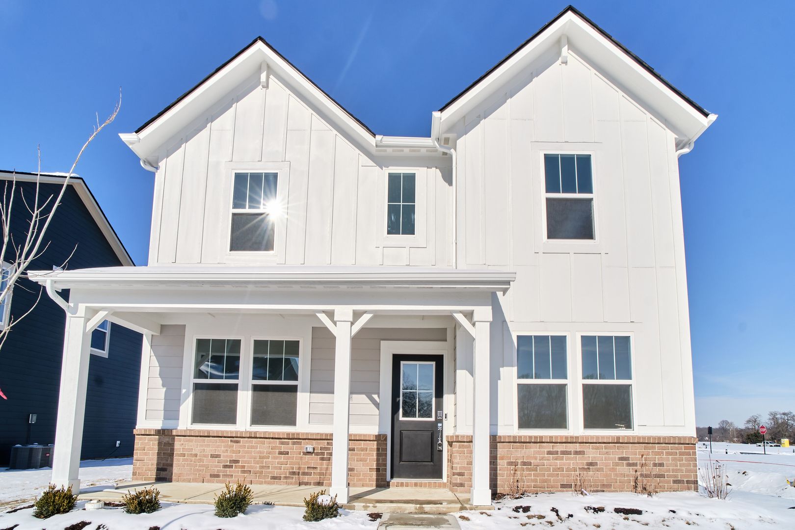 Fortville House: 411 W Michigan St