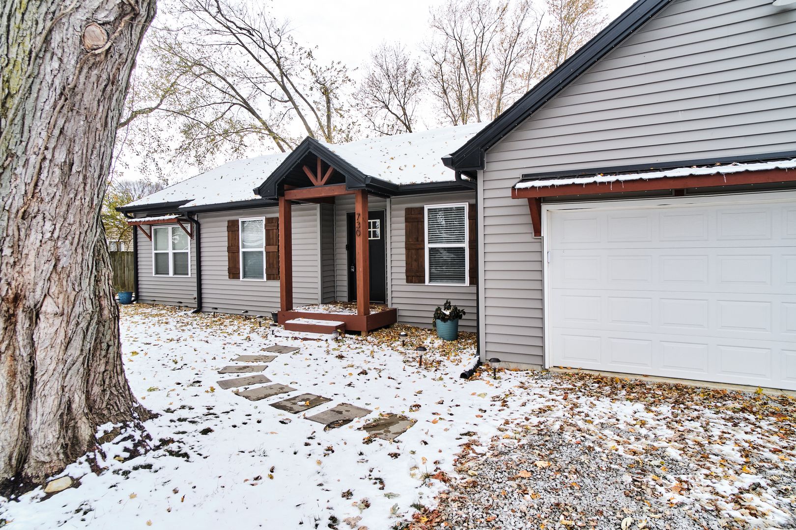 Ingalls House: 730 N. East St.