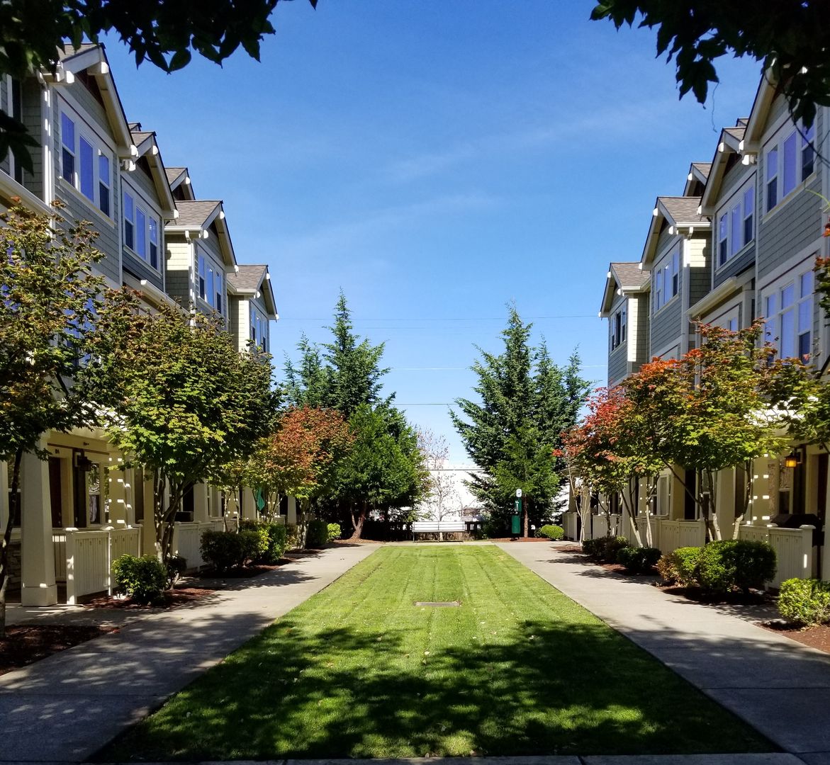 Olympia Apartment: 1330 Fones Rd SE