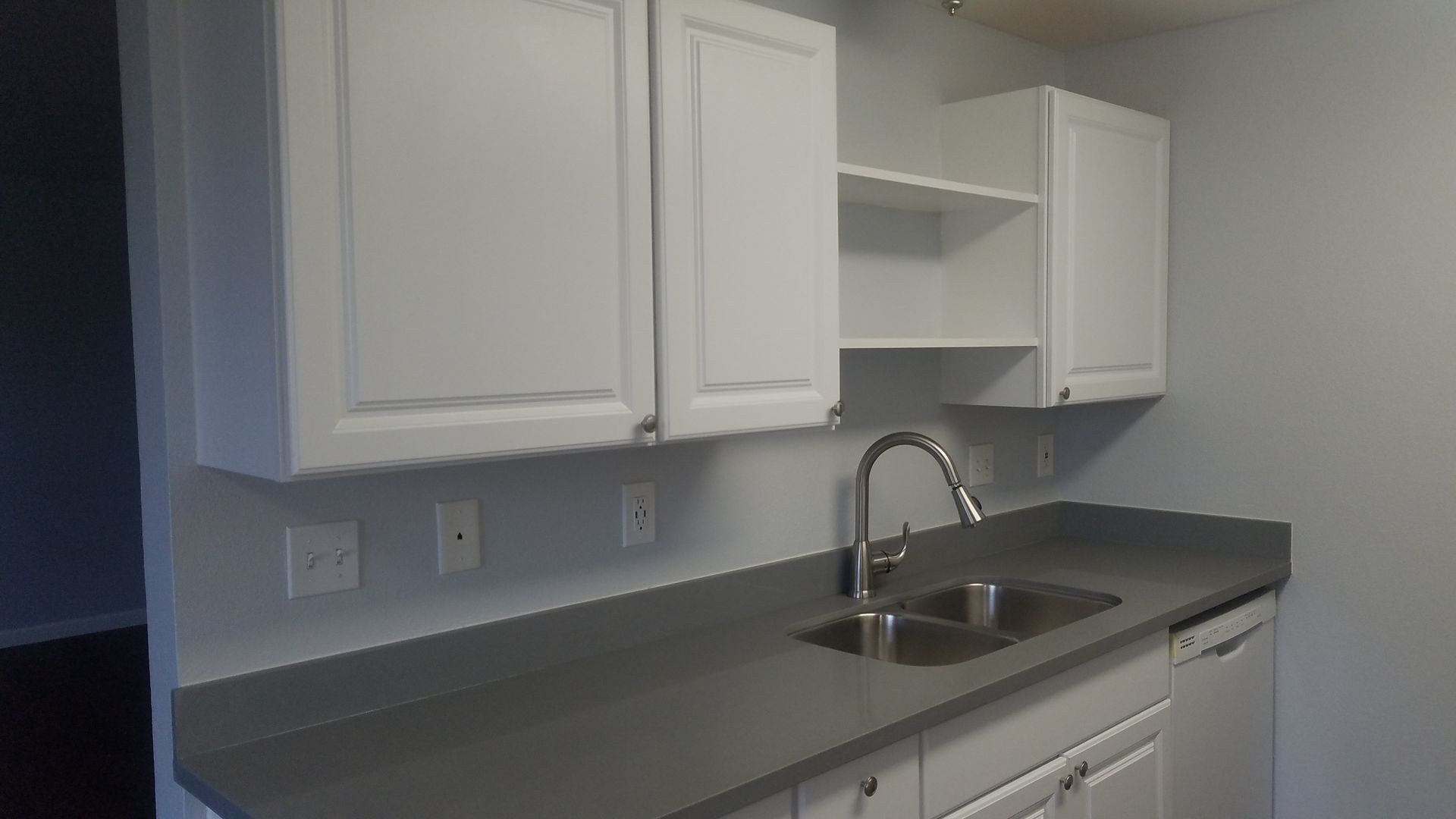 Everett Apartment: 1205 W. Casino Rd.