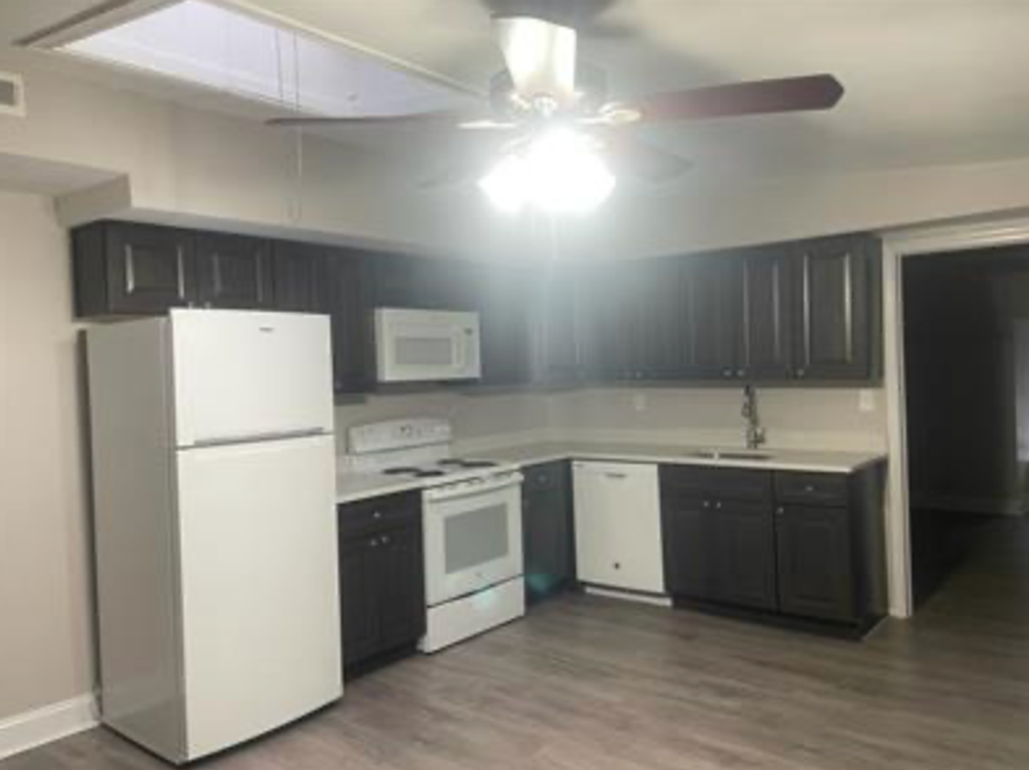 Philadelphia Apartment: 4040 Spruce St.