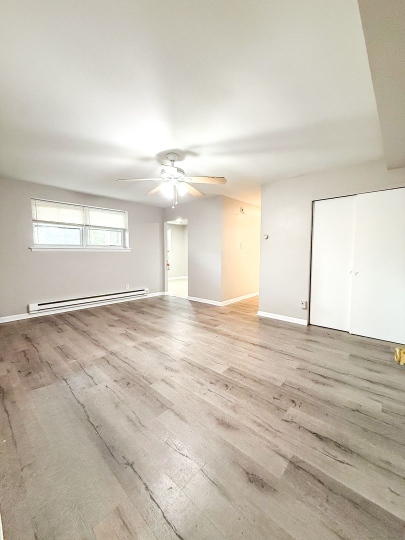 Ridley Park Apartment: 225 W. Chester Pike
