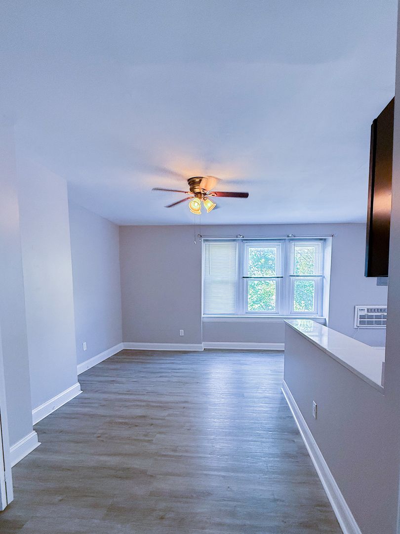 Philadelphia Apartment: 4040 Spruce St.