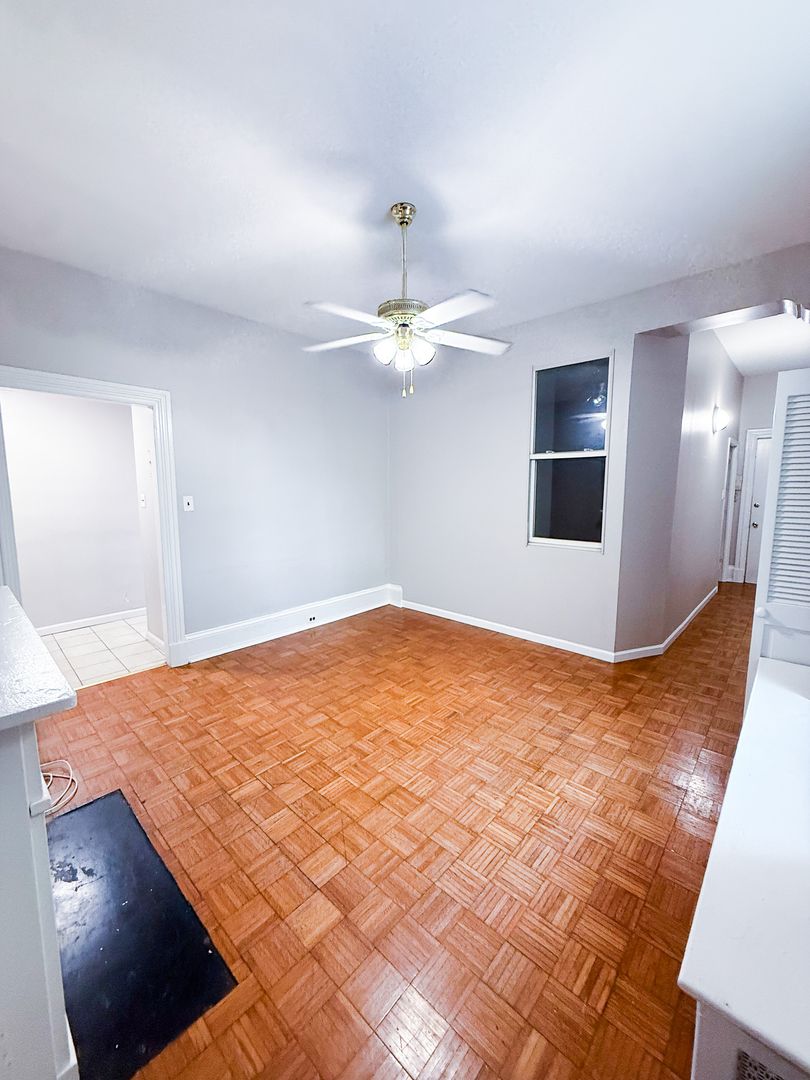 Philadelphia Apartment: 3301 Baring St