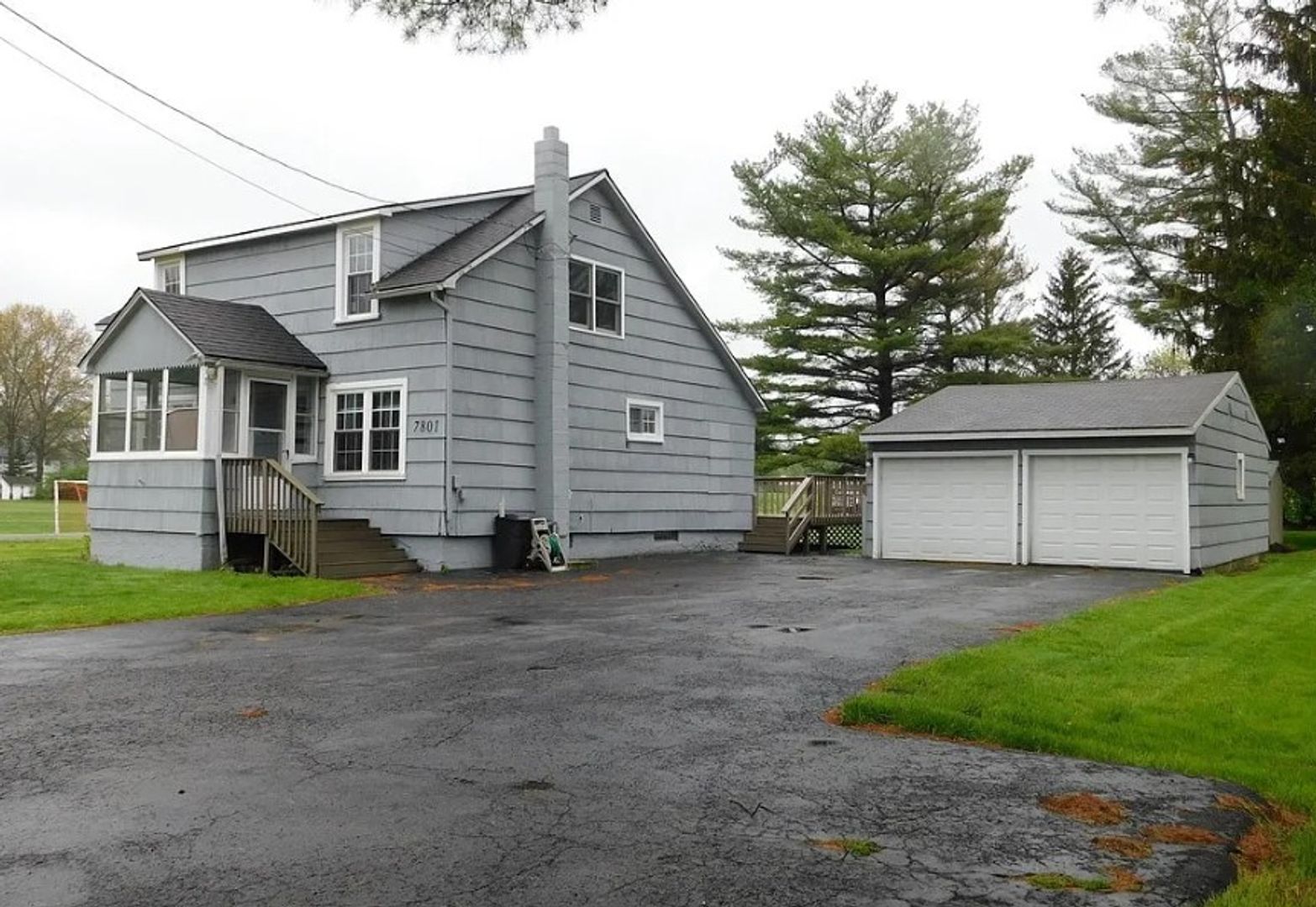 Liverpool House: 7801 Morgan Rd.