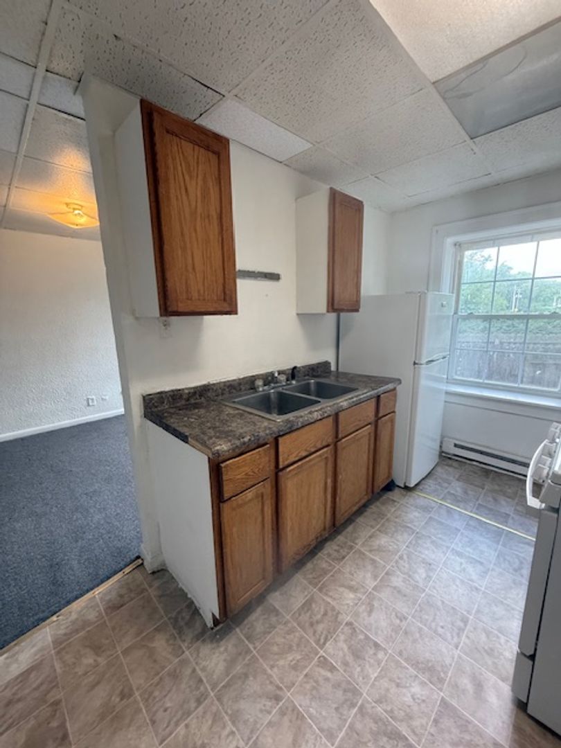 Peoria Apartment: 2112- 2118 N Linn St