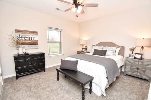 2 BR / 2BA Apartments in Washington IL