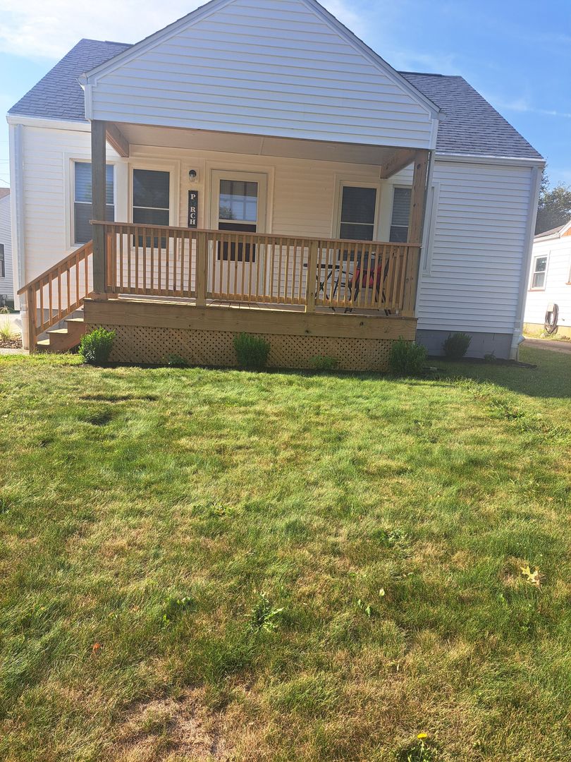 COMPLETE Remodel 2 Bedroom / 1 Bath House