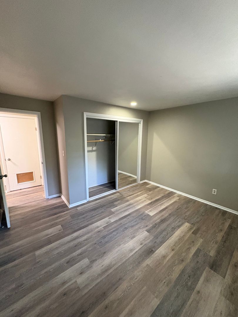 Peoria Place Apartments 2 of 12