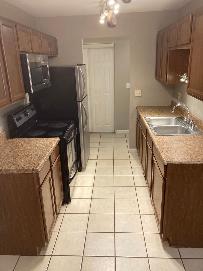 Peoria Apartment: 6517 N Lexington Dr