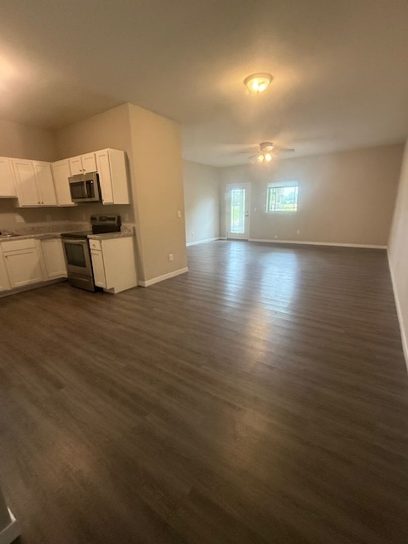Cypress Ridge Apartments 3 of 19