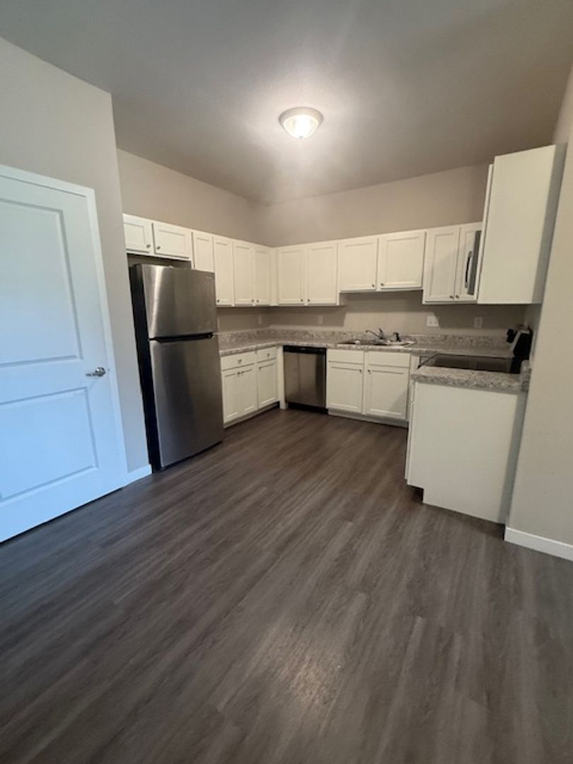 Cypress Ridge Apartments 8 of 8