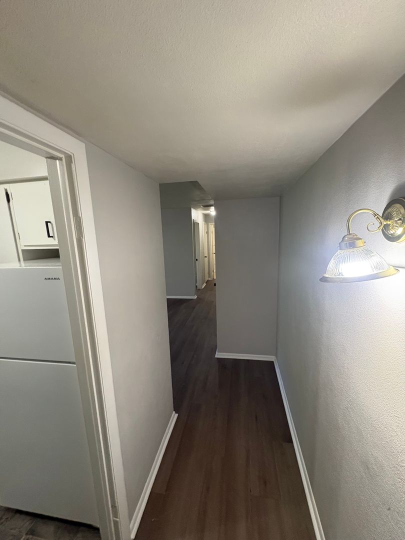 Peoria Place Apartments 7 of 8
